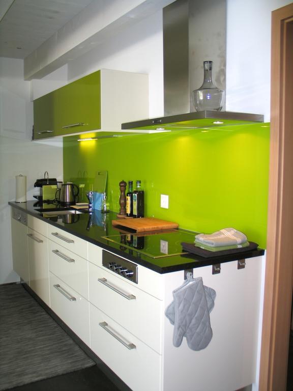 Artist'S Loft Zur Maloya Apartment Ormalingen Phòng bức ảnh